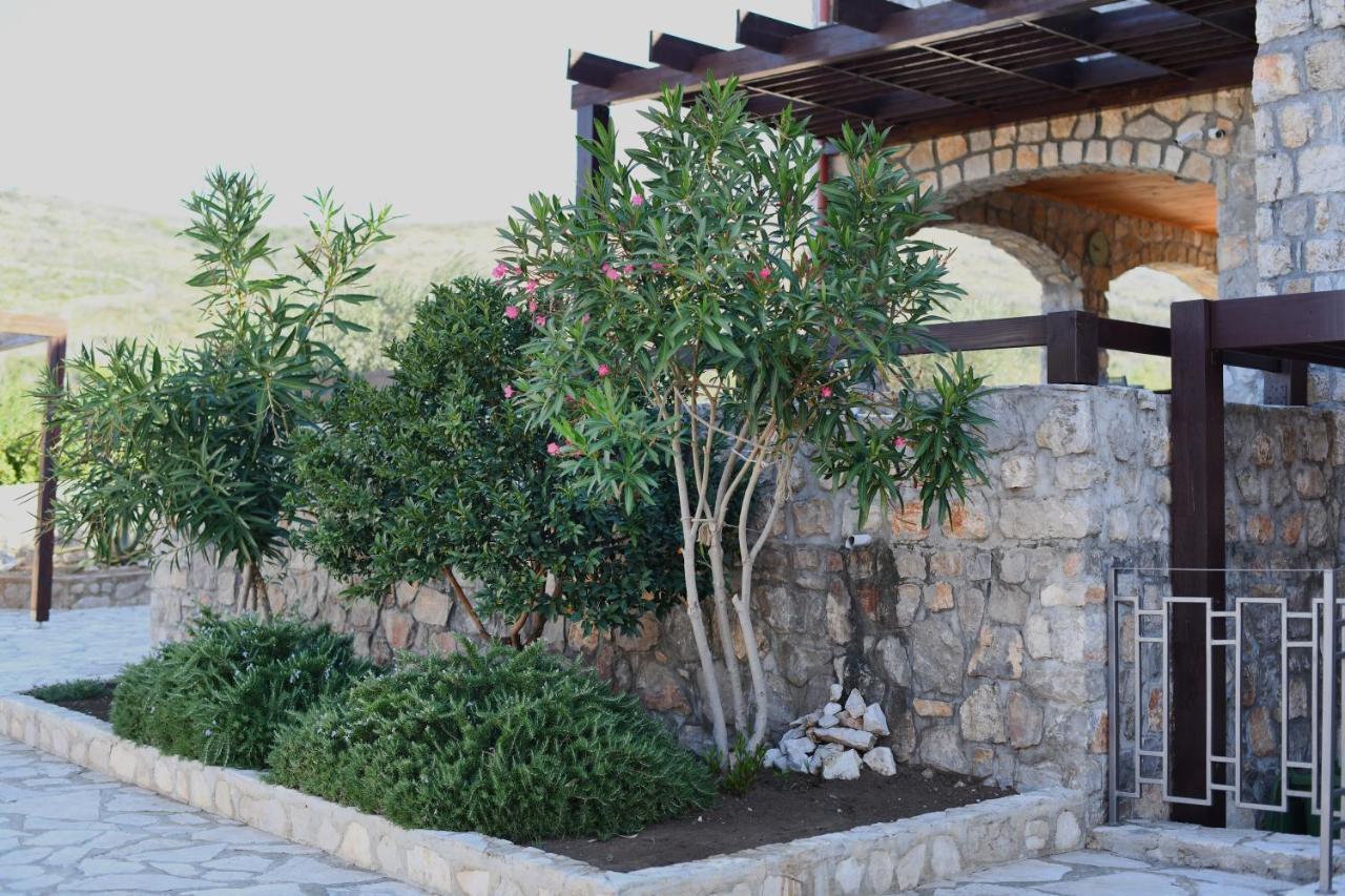 Villa Ariel Luštica Exterior photo