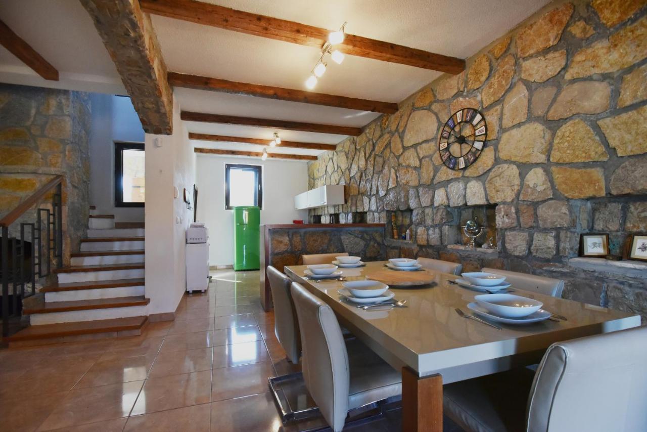 Villa Ariel Luštica Exterior photo