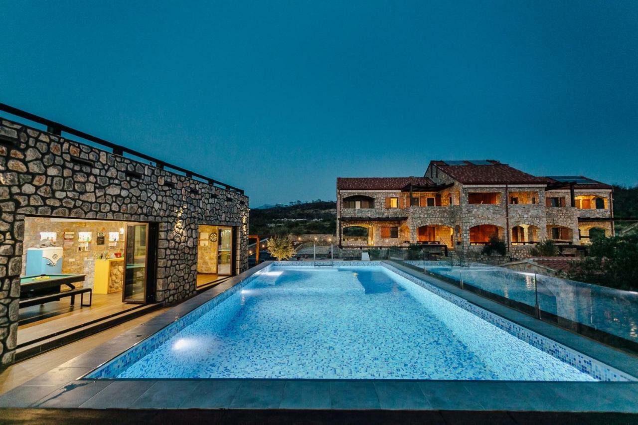 Villa Ariel Luštica Exterior photo